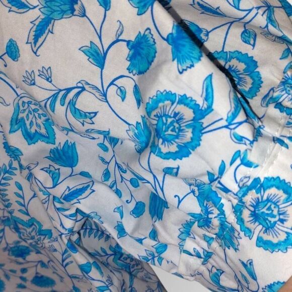 Draper James Womens Top Sz Large V-Neck Puff Sleeves Blue Paisley Cottagecore - Picture 8 of 11